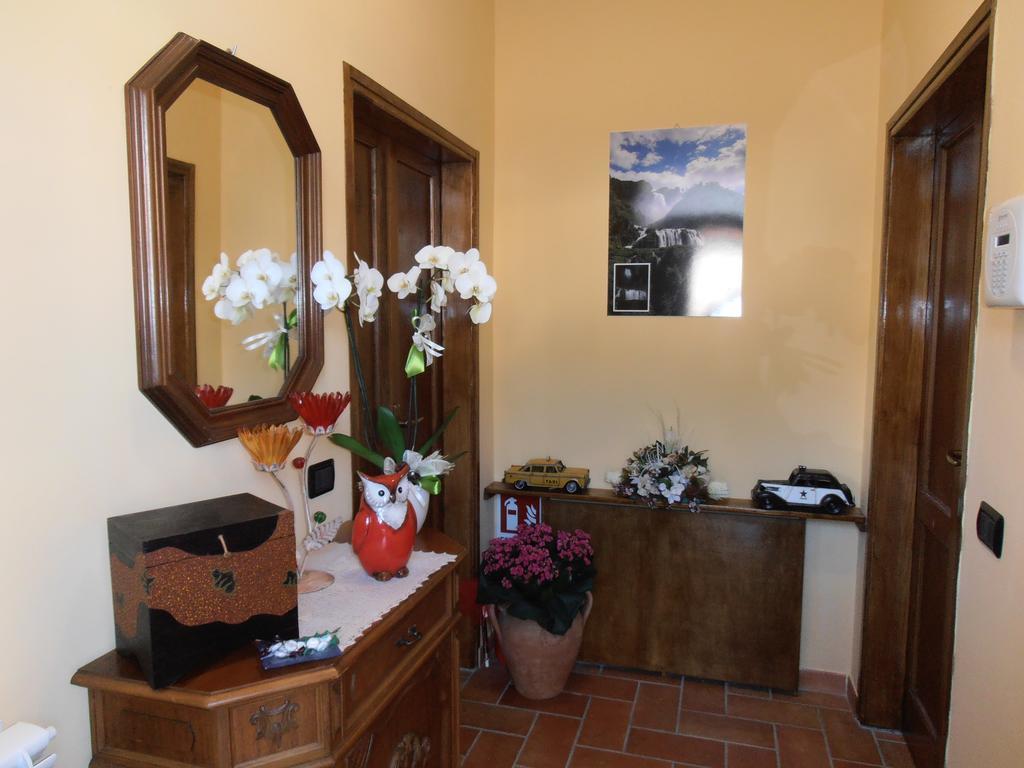 Отель La Casa Dei Nonni Torre Orsina Экстерьер фото